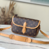 Louis Vuitton Baguette DIANE Handbag