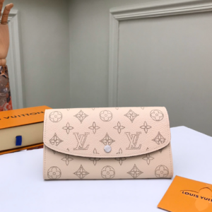 Louis Vuitton Iris Wallet – White