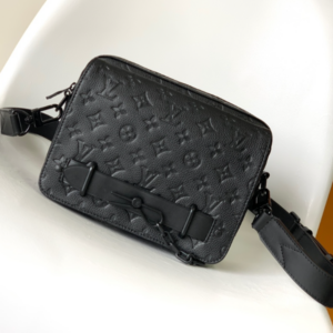 Louis Vuitton Steamer Messenger Bag – Black