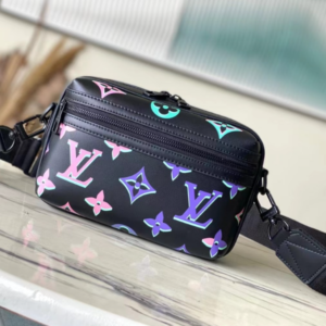 Louis Vuitton Comt Small Messenger Bag