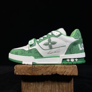 Louis Vuitton Trainer Velcro Fastening Low-Top Casual Shoes, Skate Shoes, Trainers for Men and Women