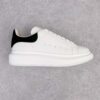 Alexander McQueen Black-Tipped Suede Low-Top Trainers Casual Footwear Platform Shoes Height-Enhancing Footwear Men's Shoes Women's Shoes 553770WHGP79061