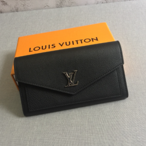 Louis Vuitton Mylockme Envelope-Style Wallet – Black