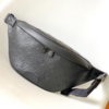 Louis Vuitton Discovery Belt Bag – Black