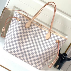 Louis Vuitton Neverfull GM Tote Bag